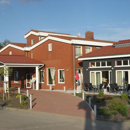 Hotel Eleganz Rustow Exteriör bild