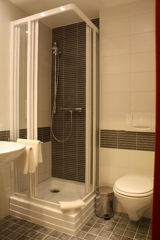 Hotel Eleganz Rustow Rum bild